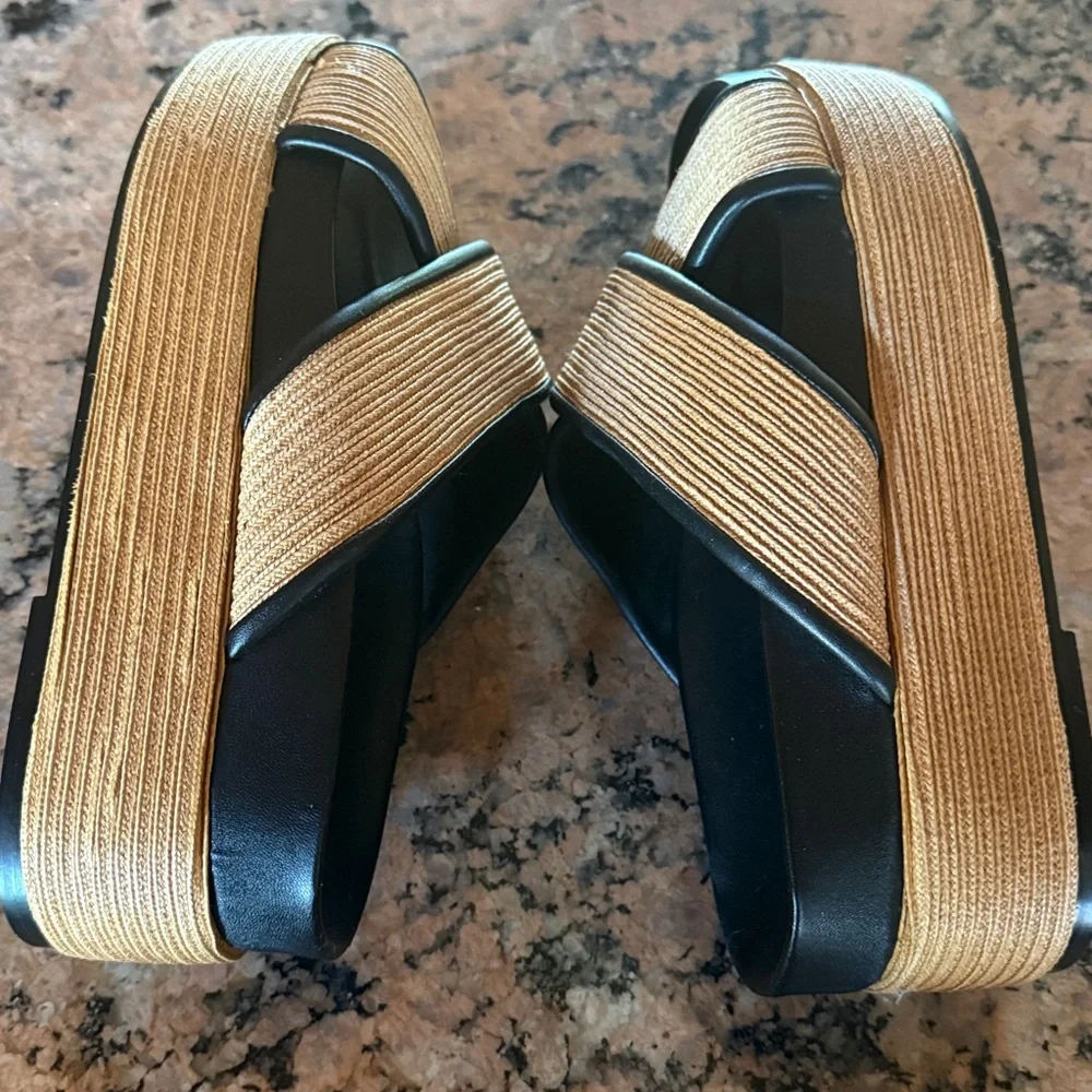 Rebecca Minkoff Platform Raffia Slide Tan and Black Sandals 9